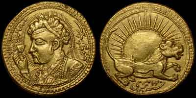 Jahangir portrait gold coin, self portrait mohur. Obverse: Turbanded bust of Jahangir with radiate head left, holding a drinking goblet (wine cup) in right hand and resting his left hand on a book, regnal year 6. Reverse: A lion to right surmounted by rising sun, AH year 1020.