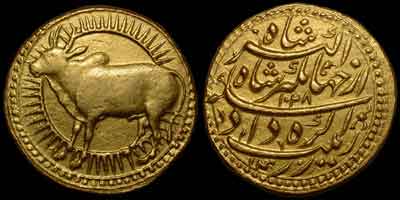 Jahangir zodiac gold coin, zodiac mohur. Obverse: Bull, TAURUS. Hump bull standing left surrounded by solar rays. Reverse: Persian legend, AH year 1028, regnal year 14, Agra mint.